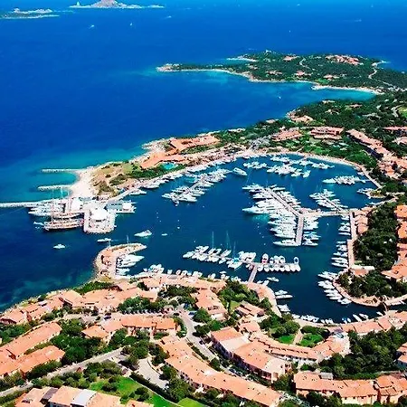 Giglio Apartment Vista Mare E Parcheggio Privato Porto Rotondo Exterior photo