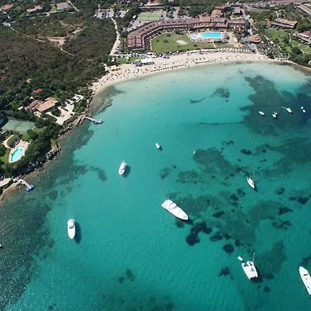 Giglio Apartment Vista Mare E Parcheggio Privato Porto Rotondo Exterior photo
