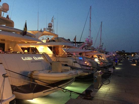 Giglio Vista Mare E Parcheggio Privato Apartment Porto Rotondo